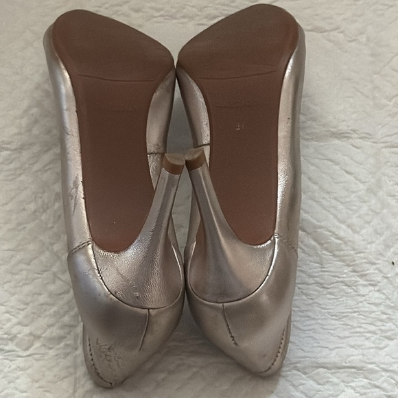 Pazzion pewter leather pointed toe pumps slip on heels EU Sz 37‎ US Sz 7 - Picture 7 of 10